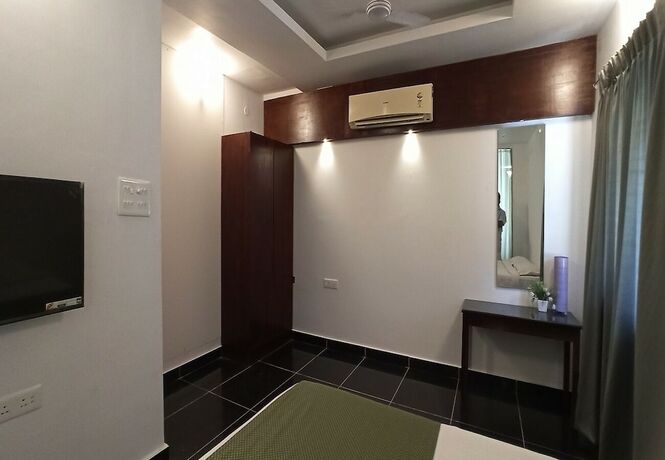 Imagen de la habitación del Hotel Villa Marine. Foto 11