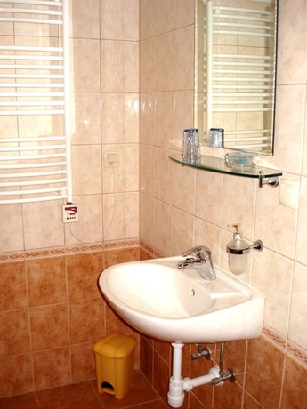 Imagen de la habitación del Hotel Villa Marjela. Foto 7