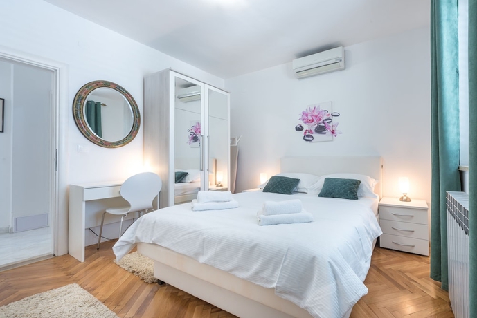 Imagen de la habitación del Hotel Villa Markoc. Foto 7