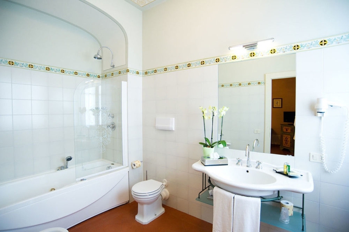 Imagen de la habitación del Hotel Villa Marsili, Bw Signature Collection. Foto 11