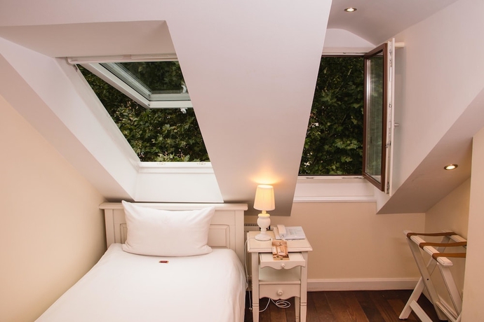 Imagen de la habitación del Hotel Villa Marstall. Foto 8