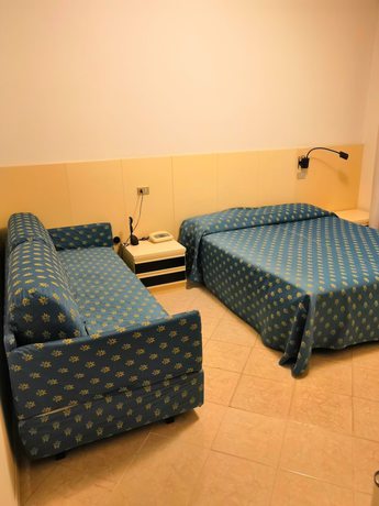 Imagen de la habitación del Hotel Villa Mary, Loano. Foto 10