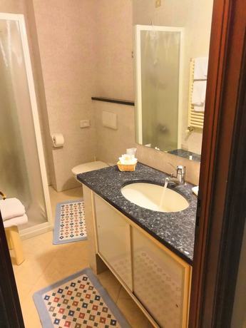 Imagen de la habitación del Hotel Villa Mary, Loano. Foto 11