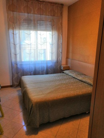 Imagen de la habitación del Hotel Villa Mary, Loano. Foto 13
