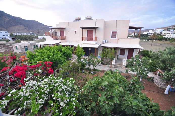 Imagen de los exteriores del Hotel Villa Mata. Foto 16