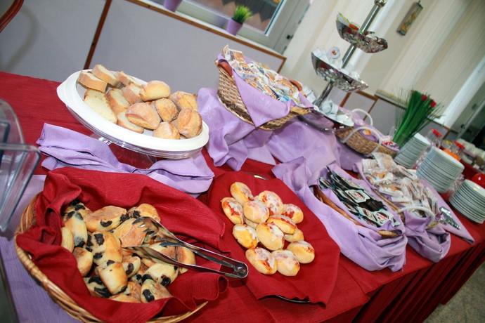 Imagen del bar/restaurante del Hotel Villa Mater. Foto 4