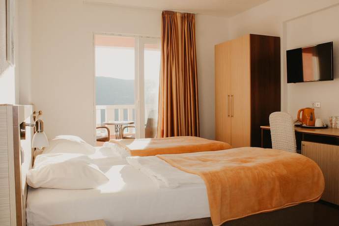 Imagen de la habitación del Hotel Villa Matic. Foto 3