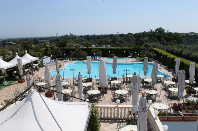 Imagen de la piscina del Hotel Villa Medici, Lanciano. Foto 18