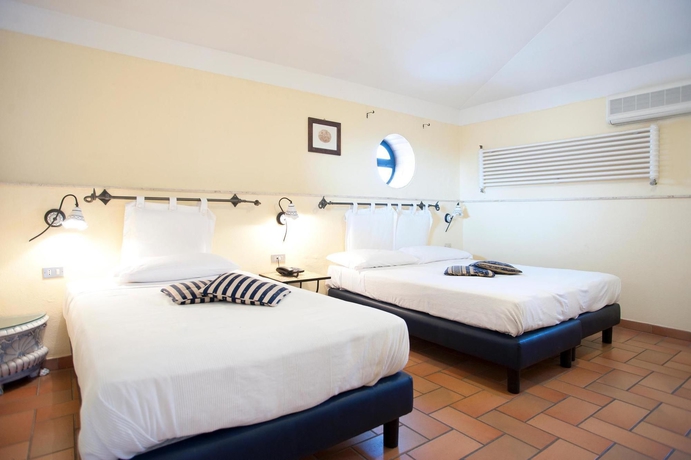 Imagen de la habitación del Hotel Villa Medici, N&aacute;poles. Foto 7