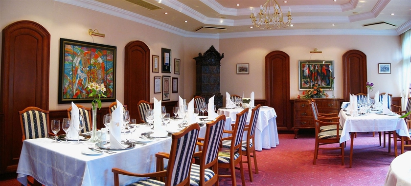 Imagen del bar/restaurante del Hotel Villa Medici Restaurant. Foto 3
