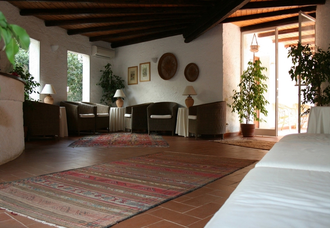 Imagen de los interiores del Hotel Villa Mediterranea, Noto. Foto 18