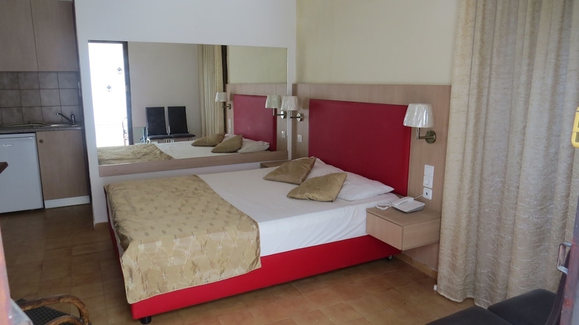 Imagen de la habitación del Hotel Villa Medusa. Foto 12