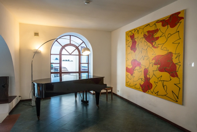 Imagen de los interiores del Hotel Villa Meligunis. Foto 11
