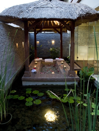 Imagen de los exteriores del Hotel Villa Melissa. Foto 12