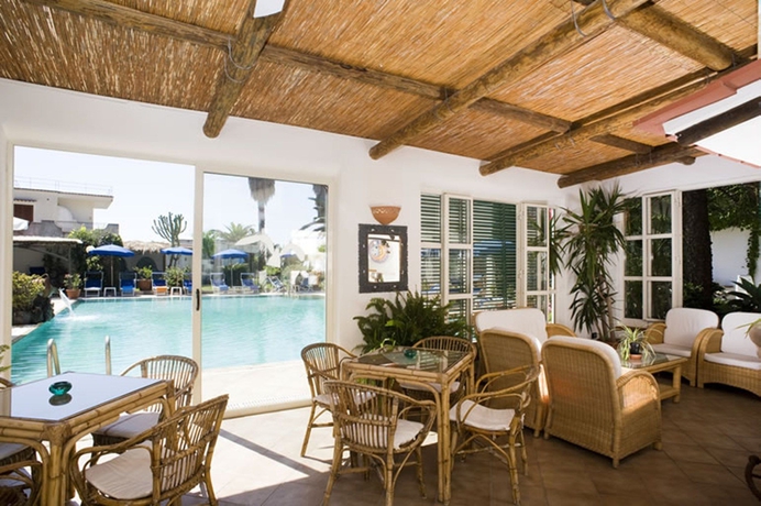 Imagen de los interiores del Hotel Villa Melodie. Foto 12