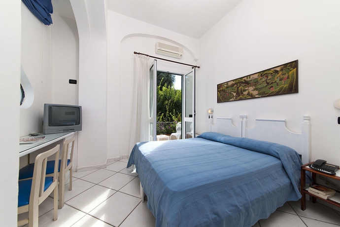 Imagen de la habitación del Hotel Villa Melodie. Foto 6