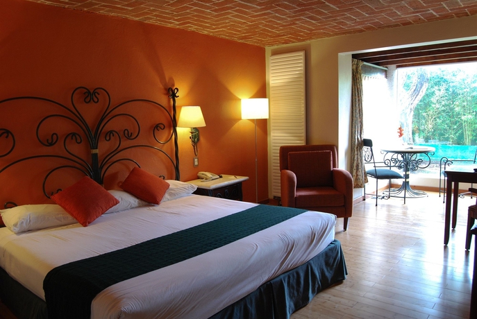 Imagen de la habitación del Hotel Villa Mercedes. Foto 4