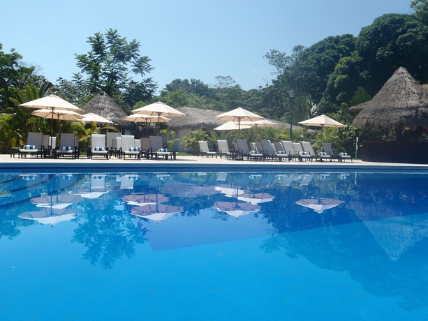 Imagen de la piscina del Hotel Villa Mercedes Palenque. Foto 14