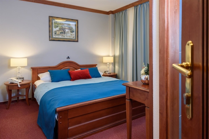 Imagen de la habitación del Hotel Villa Meri. Foto 9