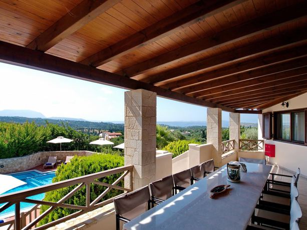 Imagen de la habitación del Hotel Villa Metapothia in Gavalohori. Foto 17