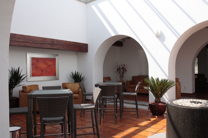 Imagen de los interiores del Hotel Villa Mexicana Golf Resort. Foto 7