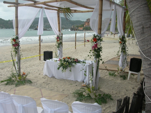 Imagen de los exteriores del Hotel Villa Mexicana, Zihuatanejo. Foto 6
