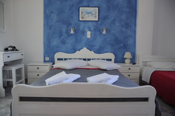 Imagen de la habitación del Hotel Villa Michalis. Foto 3