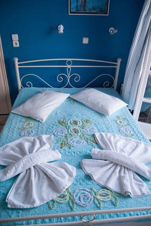 Imagen de la habitación del Hotel Villa Michalis. Foto 14