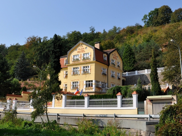 Imagen de los exteriores del Hotel Villa Milada. Foto 8