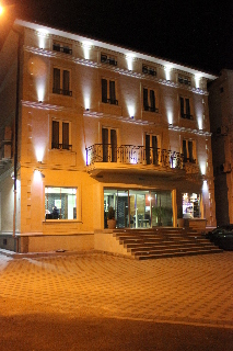 Imagen de los exteriores del Hotel Villa Milas. Foto 8