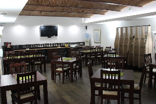 Imagen del bar/restaurante del Hotel Villa Milas. Foto 2