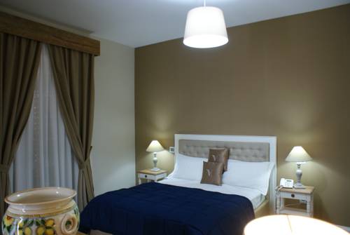 Imagen de la habitación del Hotel Villa Minieri Resort & Spa. Foto 6