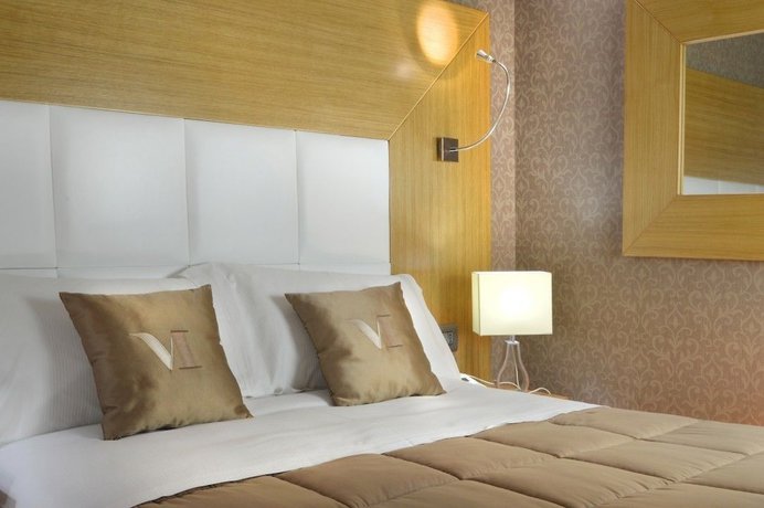 Imagen de la habitación del Hotel Villa Minieri Resort and Spa. Foto 3