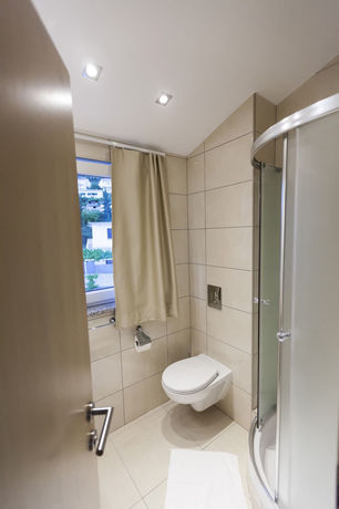 Imagen del bar/restaurante del Hotel Villa Miramar, Omis. Foto 4