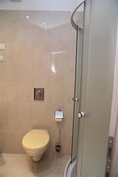 Imagen de la habitación del Hotel Villa Miramar, Omis. Foto 9