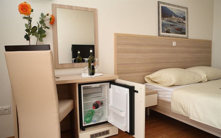 Imagen de la habitación del Hotel Villa Miramar, Omis. Foto 11