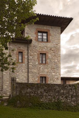 Imagen de los exteriores del Hotel Villa Miramar, Poo de Llanes. Foto 14