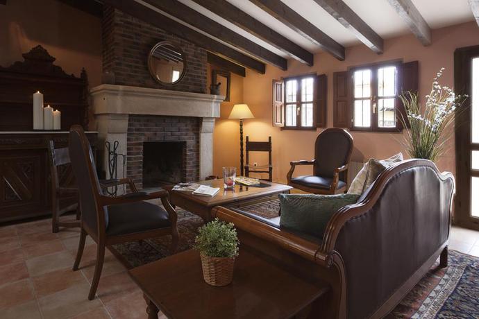 Imagen de los interiores del Hotel Villa Miramar, Poo de Llanes. Foto 17