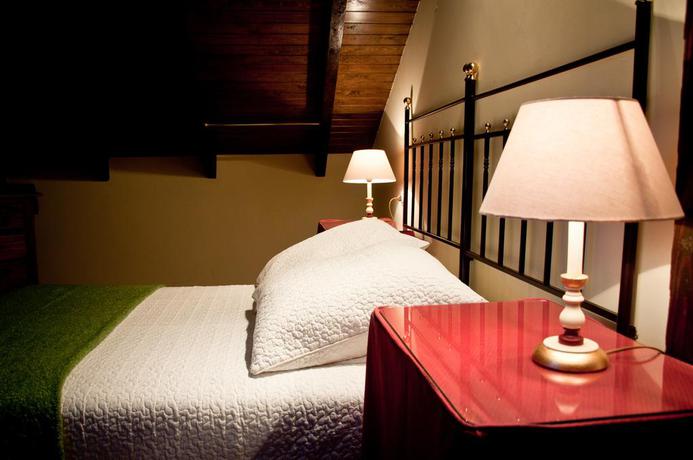 Imagen de la habitación del Hotel Villa Miramar, Poo de Llanes. Foto 11