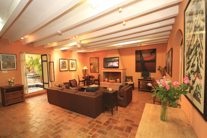 Imagen de los interiores del Hotel Villa Mirasol. Foto 15