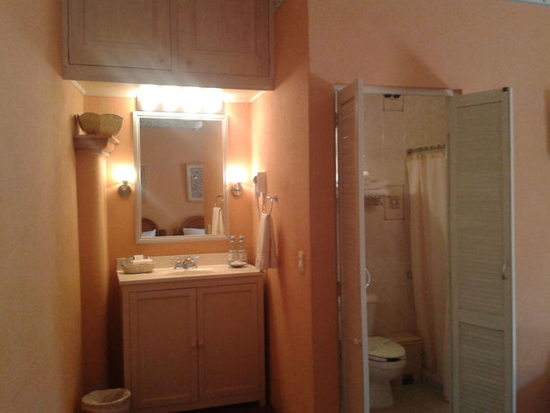 Imagen de la habitación del Hotel Villa Mirasol. Foto 6