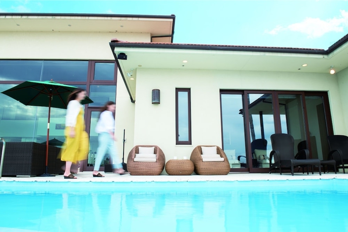 Imagen de la piscina del Hotel Villa Mon Temps Awaji. Foto 16