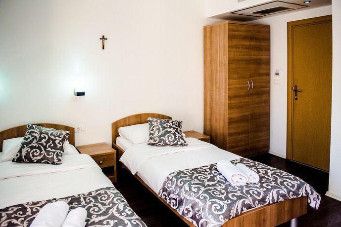 Imagen de la habitación del Hotel Villa Monaco. Foto 14