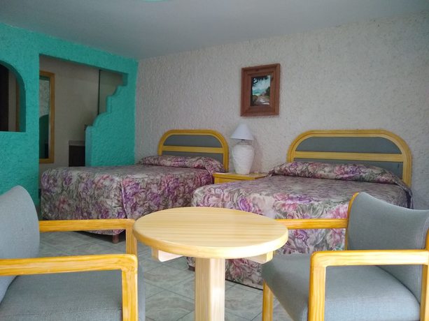 Imagen de la habitación del Hotel Villa Monarca. Foto 5