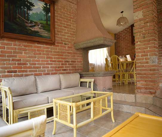 Imagen de la habitación del Hotel Villa Monarca. Foto 7