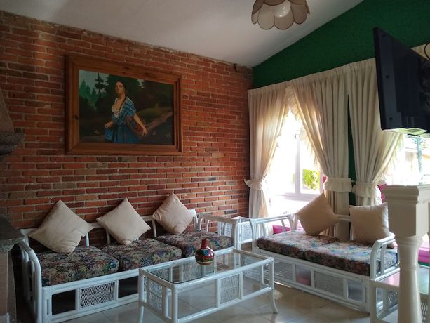 Imagen de la habitación del Hotel Villa Monarca. Foto 16