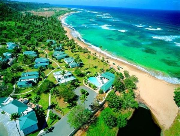 Imagen general del Hotel Villa Montana Beach Resort. Foto 1