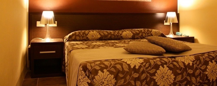 Imagen de la habitación del Hotel Villa Montarioso. Foto 3