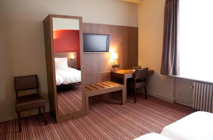 Imagen de la habitación del Hotel Villa Monte. Foto 8