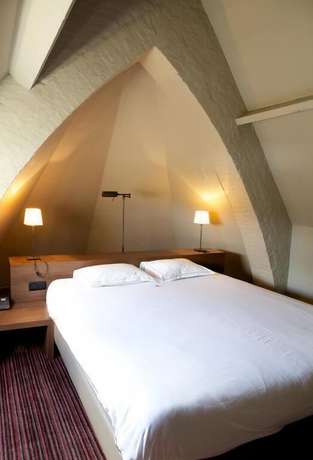 Imagen de la habitación del Hotel Villa Monte. Foto 14